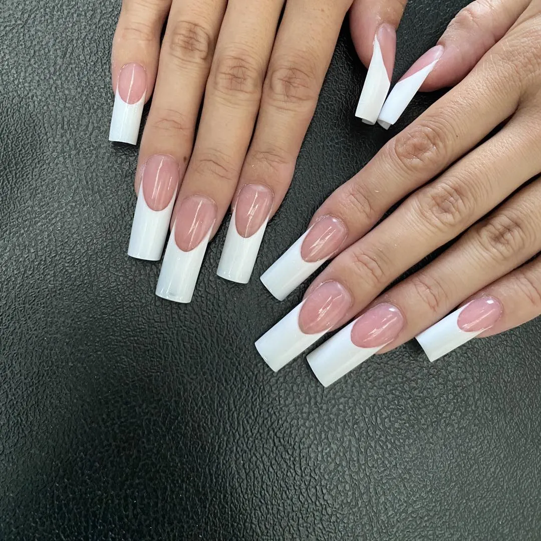 ﾟ･*:.｡. .｡.:*･゜ﾟ･*:.｡. .｡.:*･゜...