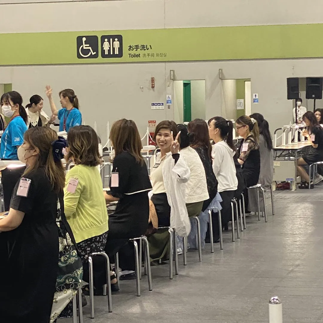 ﾟ･*:.｡. .｡.:*･゜ﾟ･*:.｡. .｡.:*･゜...