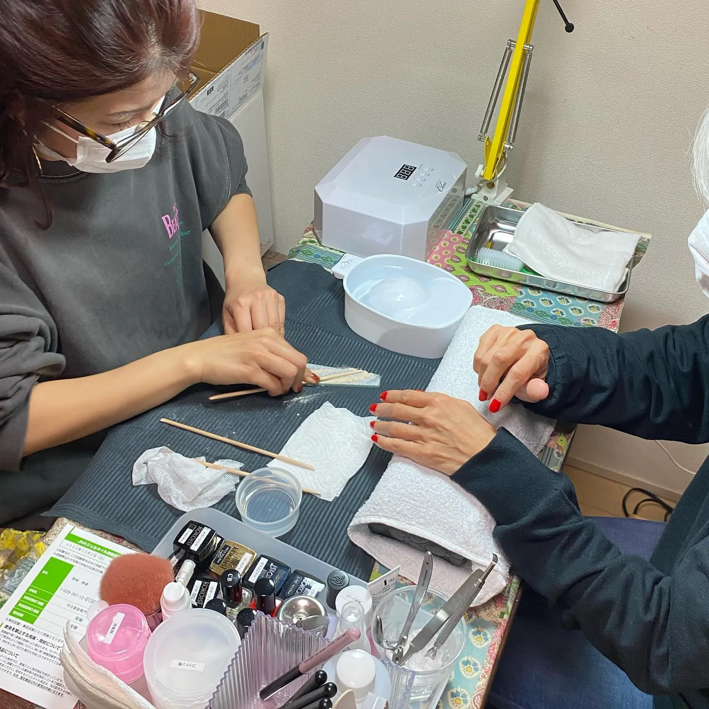 ﾟ･*:.｡. .｡.:*･゜ﾟ･*:.｡. .｡.:*･゜...