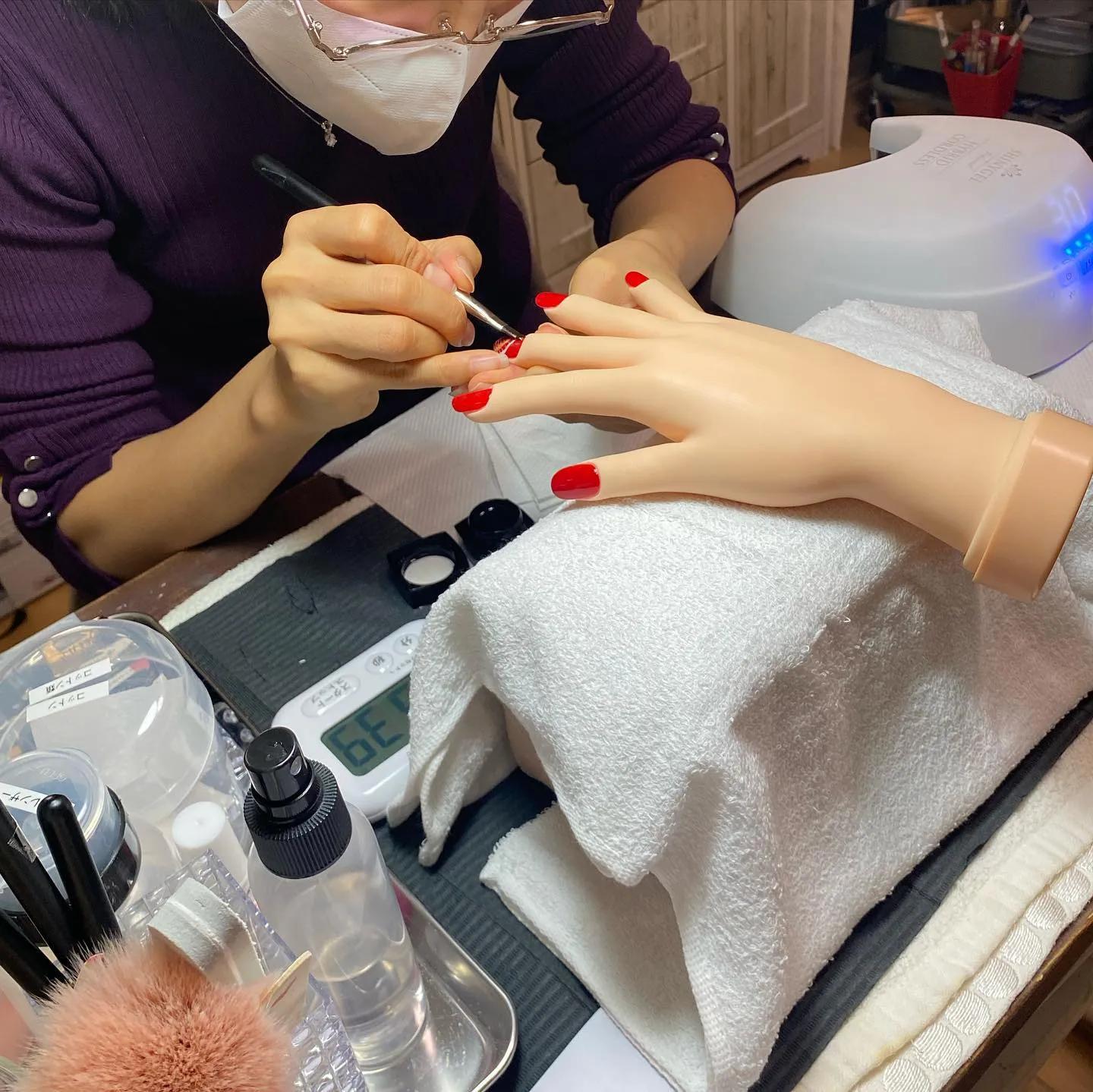 ﾟ･*:.｡. .｡.:*･゜ﾟ･*:.｡. .｡.:*･゜...