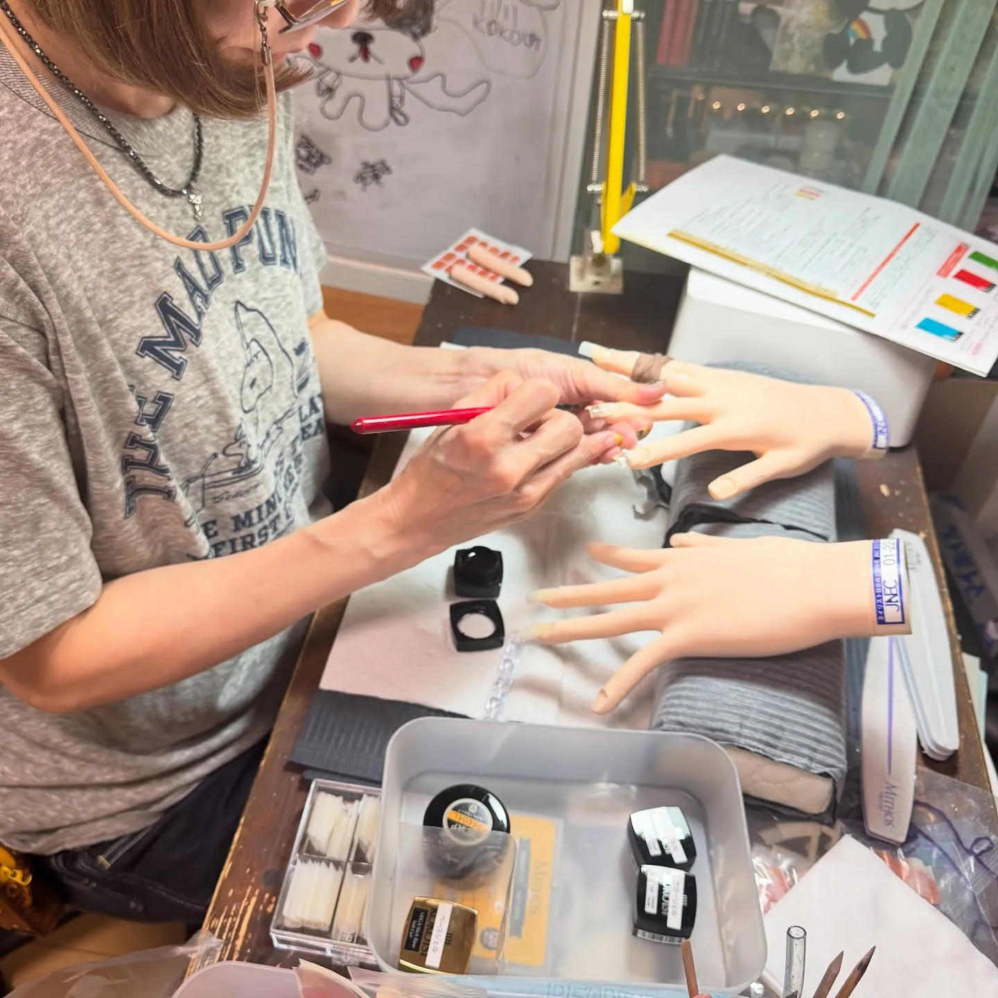 久しぶりのジェルネイルレッスン。